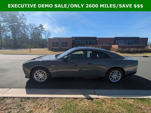 New 2025 Dodge Charger R/T w/ Quick Order Package 25M R/T image 11