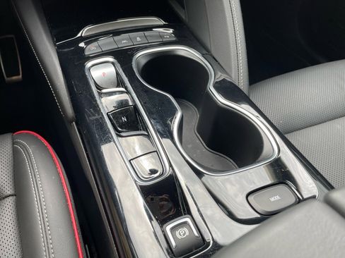 Used 2023 Buick Envision Essence w/ Sport Touring Package image 19