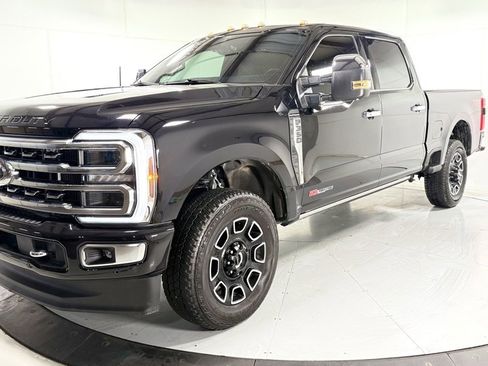 Used 2024 Ford F350 Platinum image 9