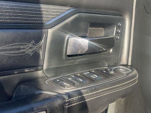 Used 2022 RAM 2500 Limited image 14