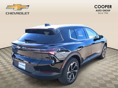 New 2026 Chevrolet Equinox EV LT FWD image 19