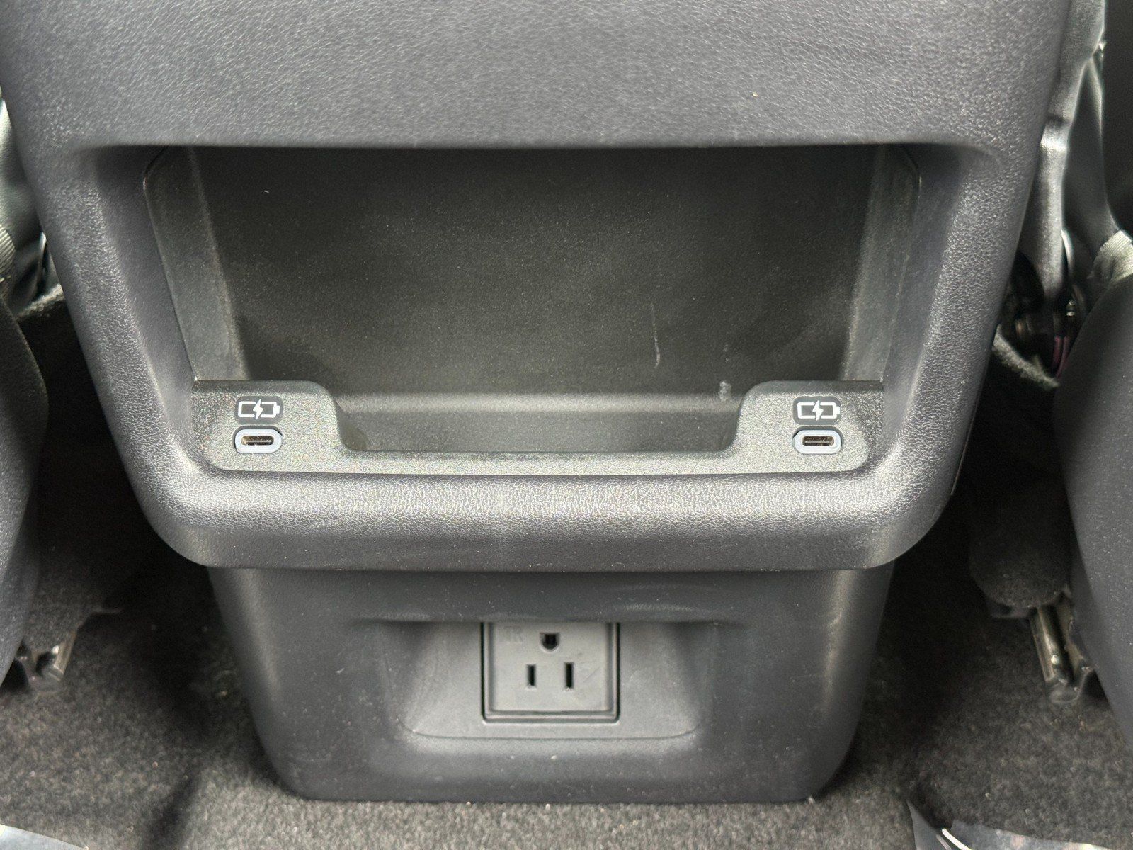 Used 2024 Lexus TX 500h AWD w/ Technology Package image 35