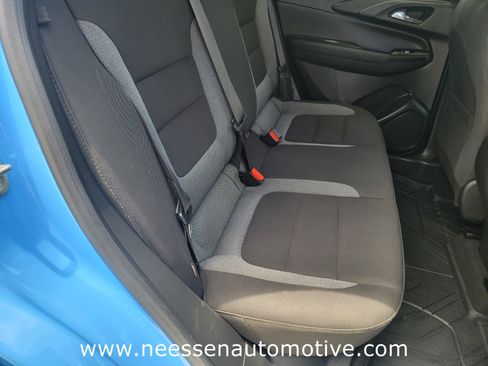 Used 2024 Chevrolet TrailBlazer LS w/ LS Convenience Package FWD image 12