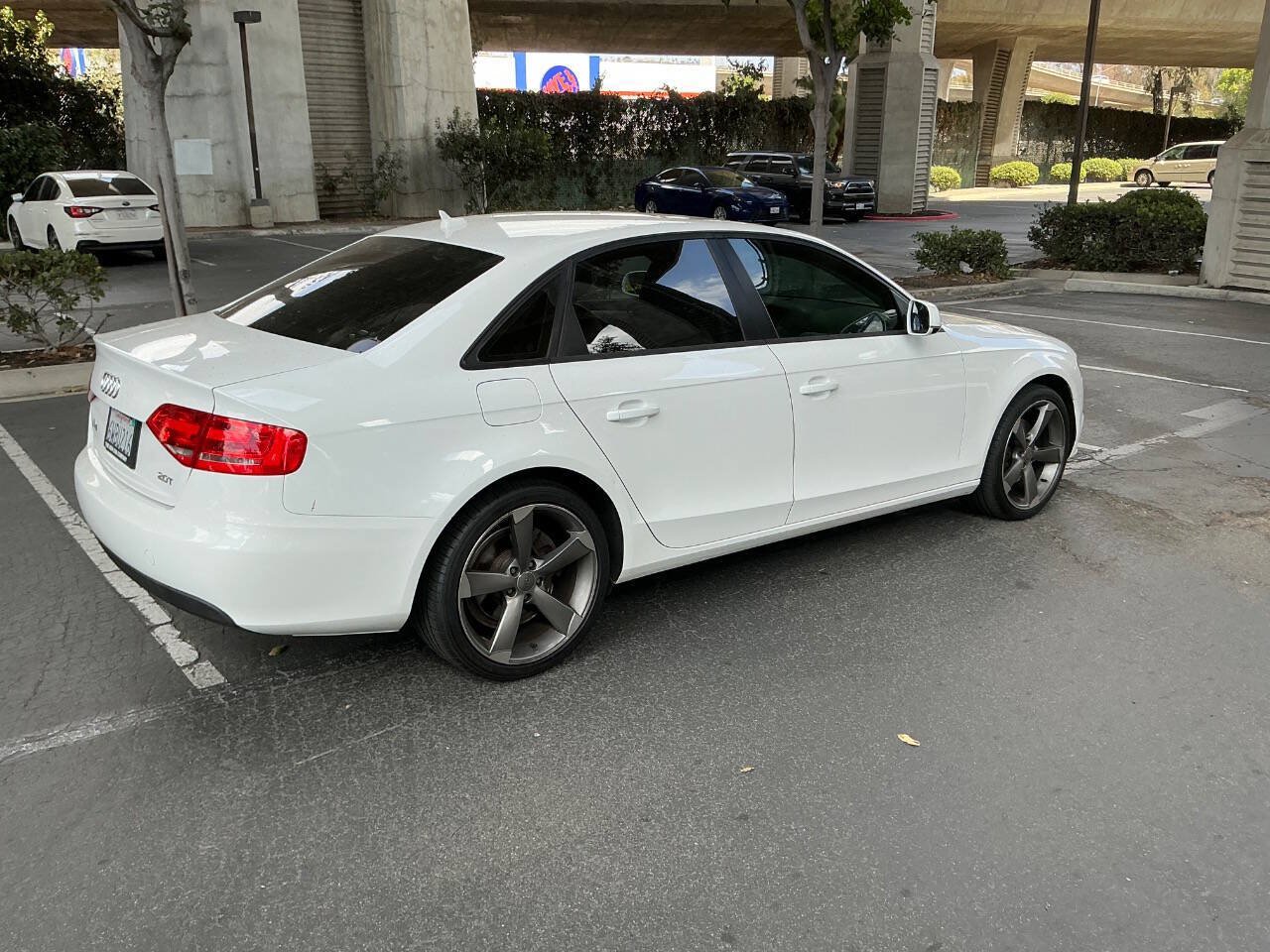 Used 2012 Audi A4 2.0T Premium w/ Convenience Pkg FWD image 7