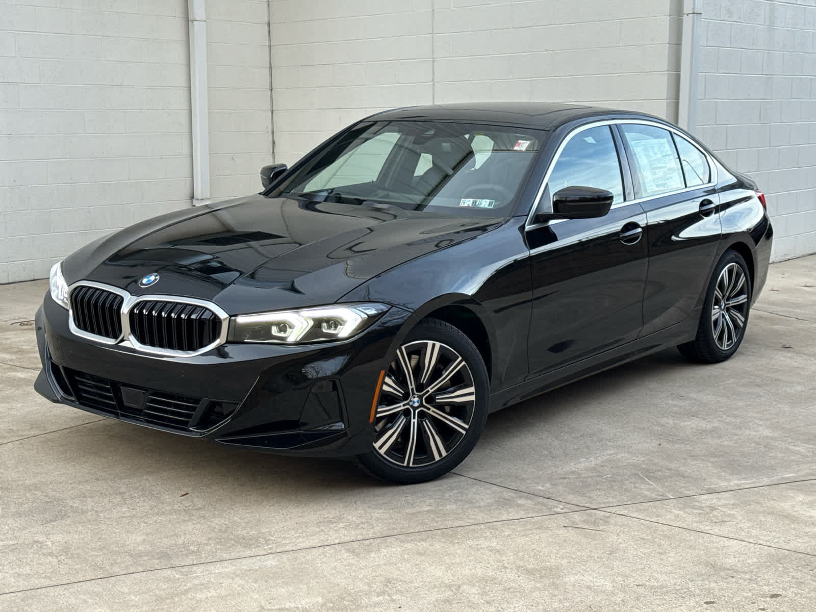 Used 2026 BMW 330i xDrive Sedan w/ Convenience Package AWD/4WD image 1