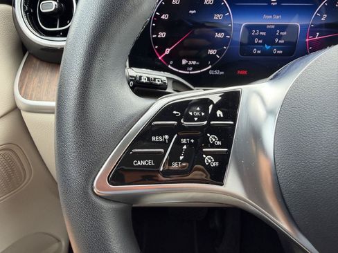 Certified 2026 Mercedes-Benz GLC 300 4MATIC image 10
