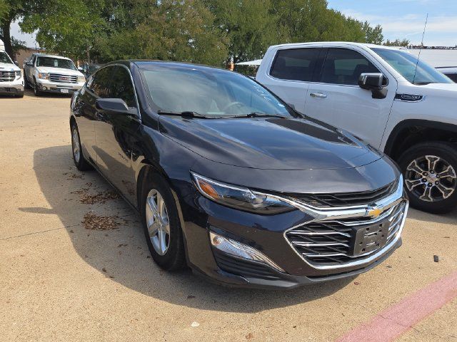 Used 2022 Chevrolet Malibu LS w/ LPO, Convenience Package 1 FWD image 3