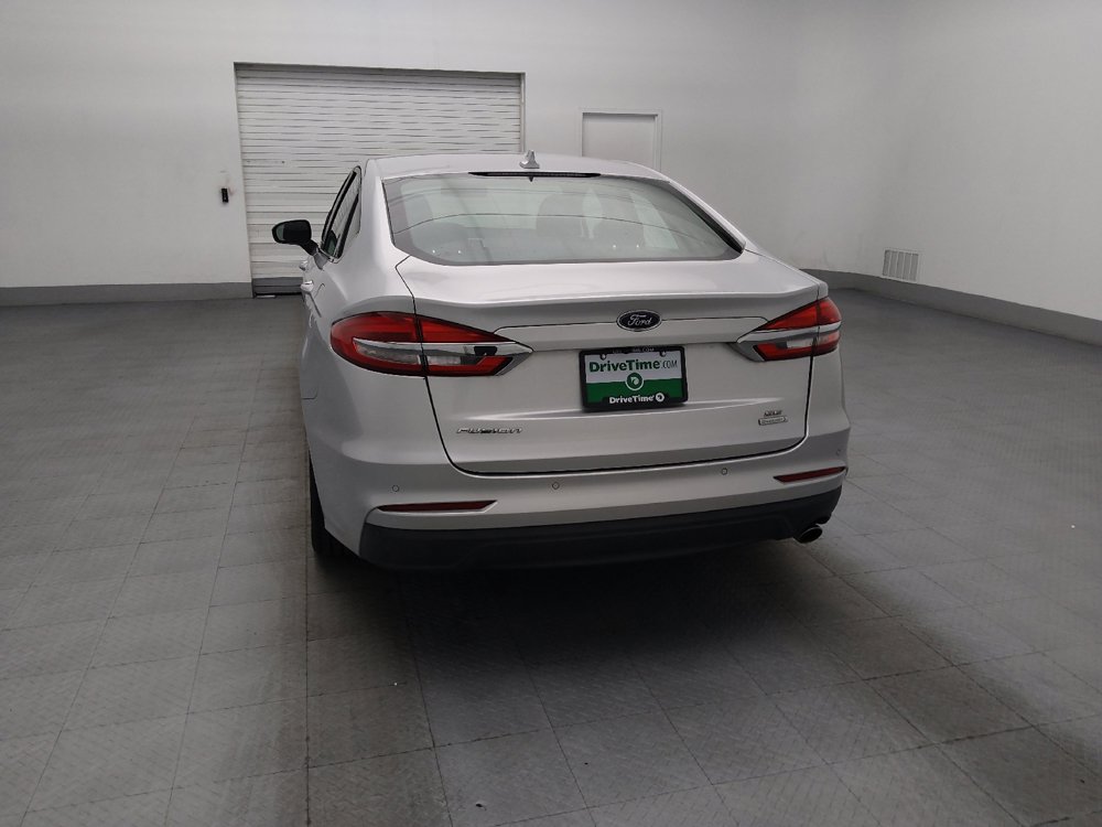Used 2019 Ford Fusion SE FWD image 6