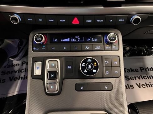 Used 2025 Hyundai Palisade SEL AWD/4WD image 33