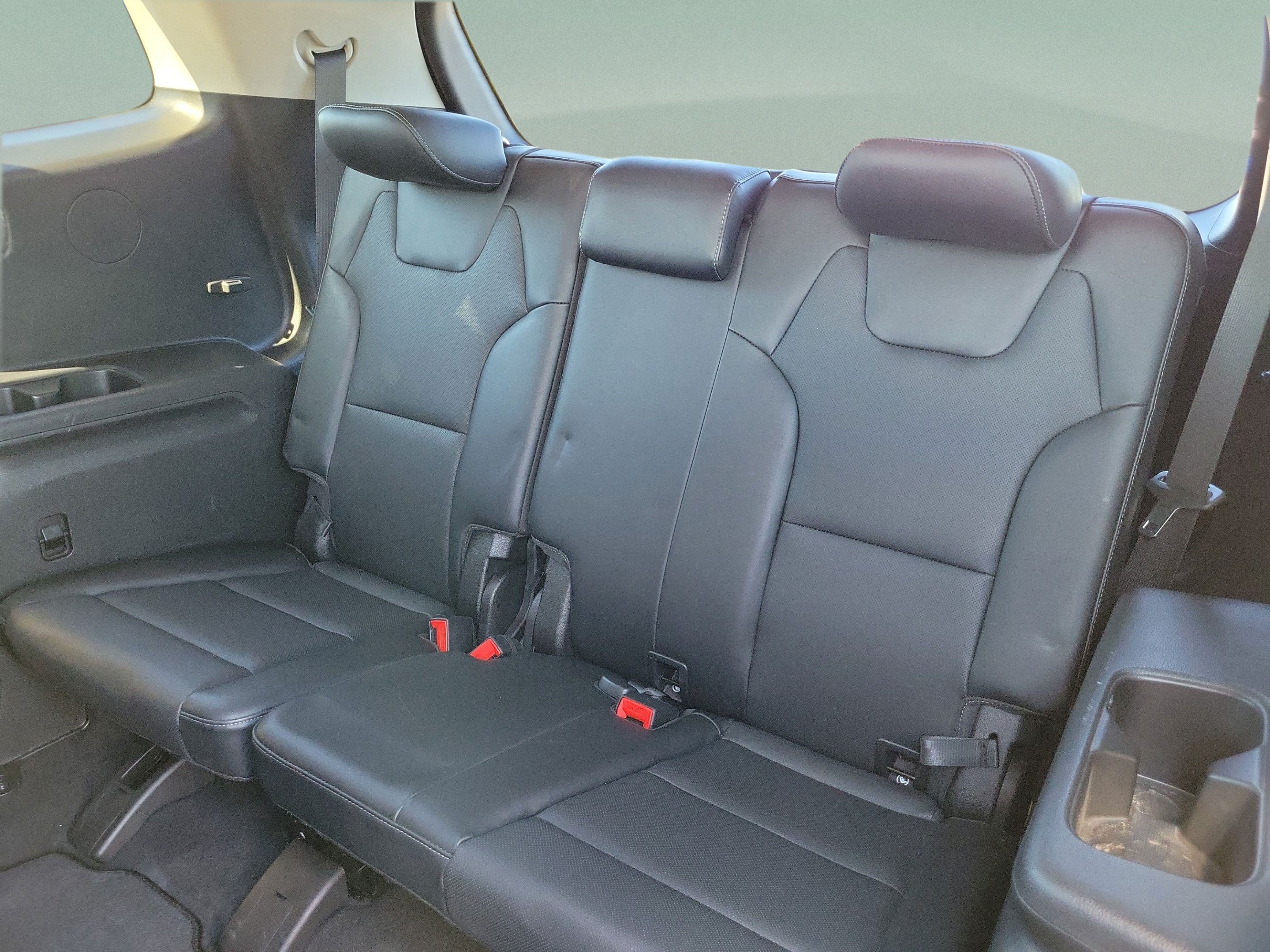 Used 2022 Kia Telluride EX FWD image 11