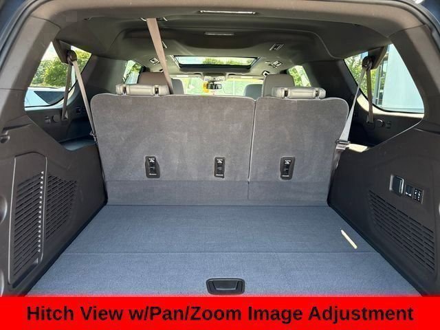 Used 2024 Chevrolet Suburban Z71 w/ Luxury Package AWD/4WD image 77