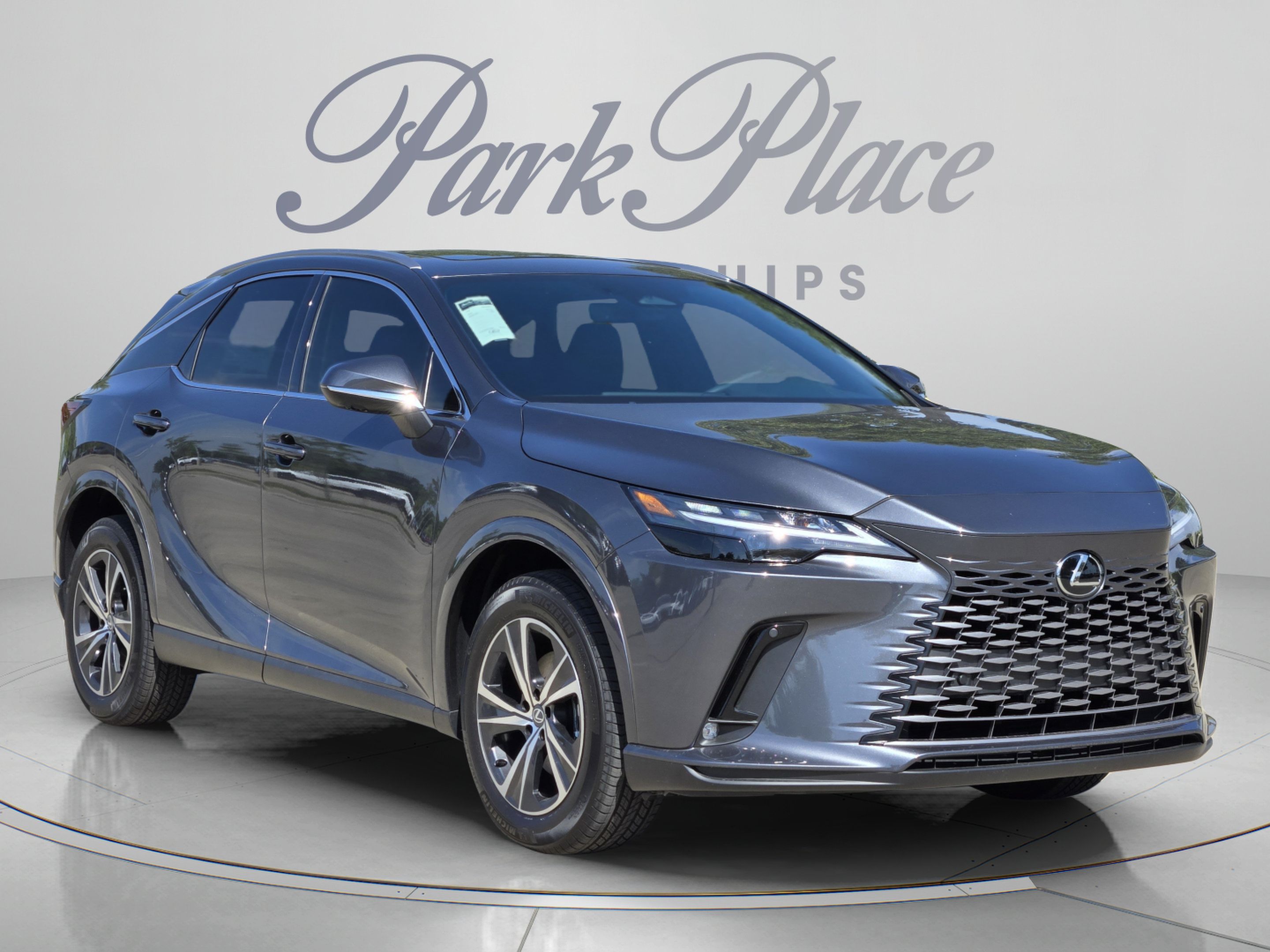 New 2026 Lexus RX 350h w/ Convenience Package AWD/4WD image 4