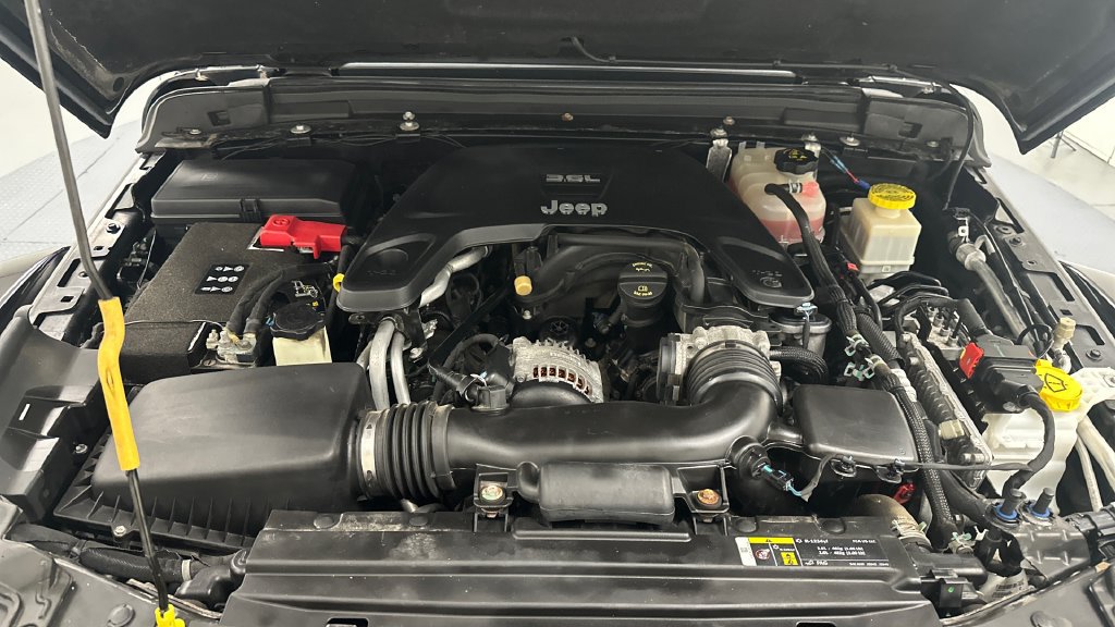 Used 2020 Jeep Gladiator Rubicon AWD/4WD image 11