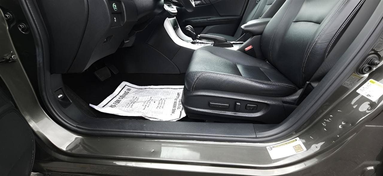Used 2015 Honda Accord EX-L image 12