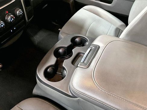 Used 2017 RAM 1500 Classic SLT image 17