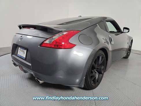 Used 2014 Nissan 370Z Touring w/ Sport Package RWD image 6