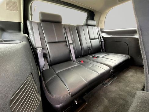 Used 2012 Chevrolet Tahoe LT AWD/4WD image 24