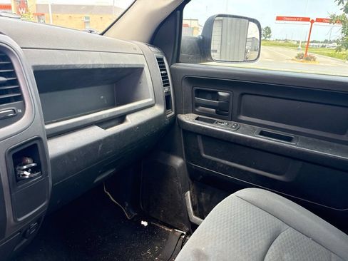 Used 2013 RAM 1500 Express RWD image 16