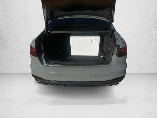 Used 2021 Audi S4 Premium Plus w/ Premium Plus Package AWD/4WD image 6