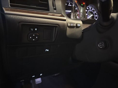 Used 2013 Lexus ES 350 image 8