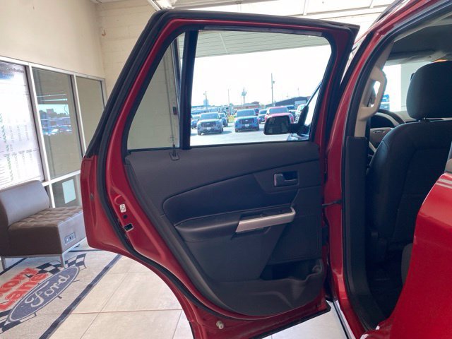 Used 2012 Ford Edge SEL FWD image 17