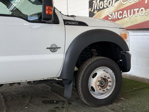 Used 2014 Ford F550 4x4 SuperCab Super Duty w/ Power Equipment Group image 8