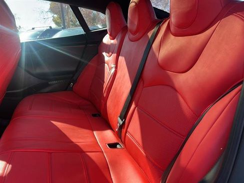 Used 2016 Tesla Model S 70D image 14