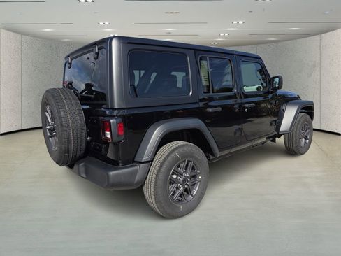 New 2026 Jeep Wrangler Unlimited Sport AWD/4WD image 4