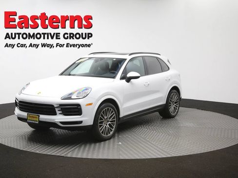 Used 2023 Porsche Cayenne Platinum Edition AWD/4WD image 63