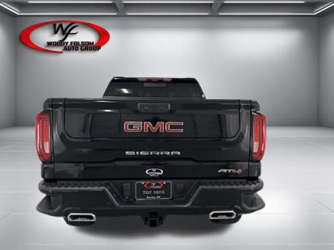 Used 2025 GMC Sierra 1500 AT4 w/ AT4 Premium Package AWD/4WD image 6