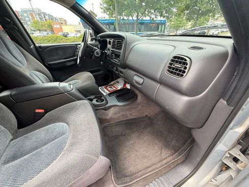 Used 2000 Dodge Durango 2WD image 41