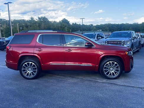 Used 2022 GMC Acadia Denali w/ Denali Ultimate Package AWD/4WD image 21