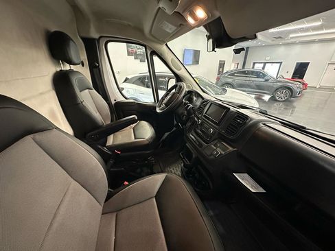 Used 2023 RAM ProMaster 3500 FWD image 13