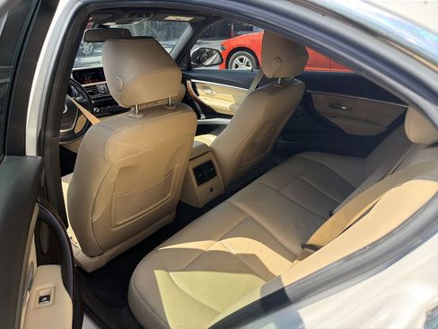 Used 2018 BMW 340i Sedan RWD image 23