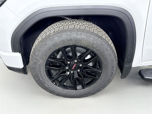 New 2026 GMC Sierra 1500 Elevation w/ Elevation Premium Package AWD/4WD image 23