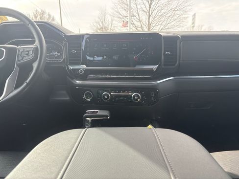 Used 2023 GMC Sierra 1500 SLT w/ SLT Premium Package image 17