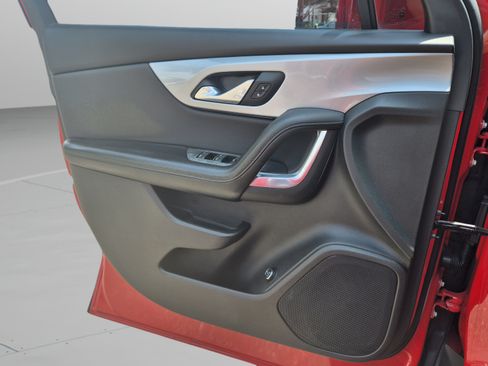 Used 2020 Chevrolet Blazer LT FWD image 23