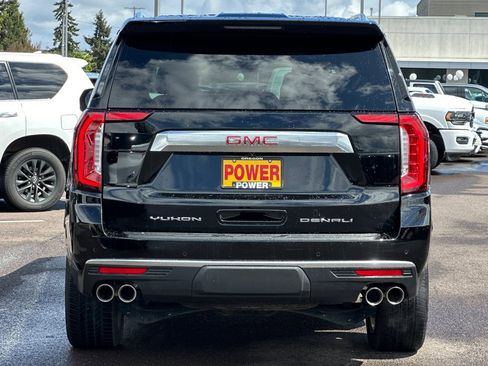 Used 2023 GMC Yukon Denali w/ LPO, Floor Liner Package AWD/4WD image 5