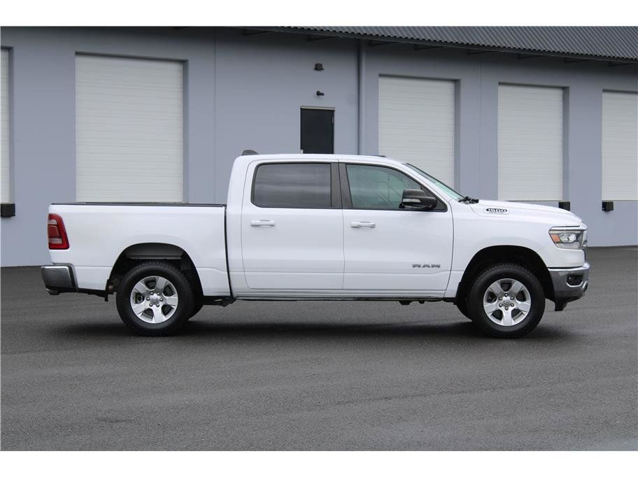 Used 2019 RAM 1500 Big Horn RWD image 4