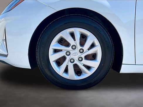 Used 2019 Hyundai Elantra SE w/ Cargo Package image 31