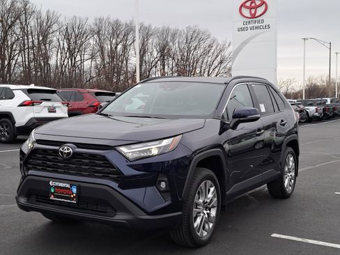 New 2025 Toyota RAV4 XLE Premium image 3