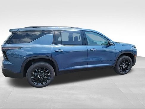 Used 2024 Chevrolet Traverse LT w/ Midnight/Sport Edition AWD/4WD image 20