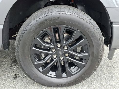 Used 2024 Ford F150 Lariat AWD/4WD image 8