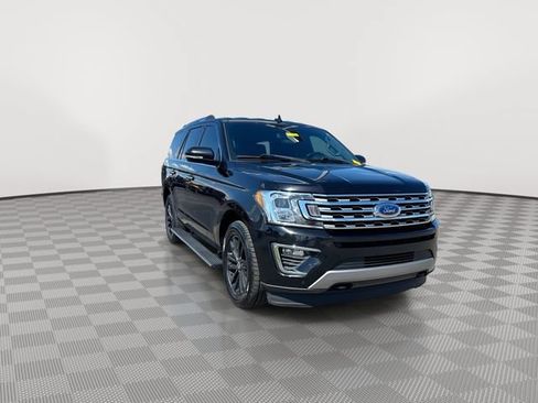 Used 2019 Ford Expedition Limited AWD/4WD image 3