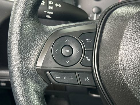 Used 2024 Toyota Corolla LE image 29