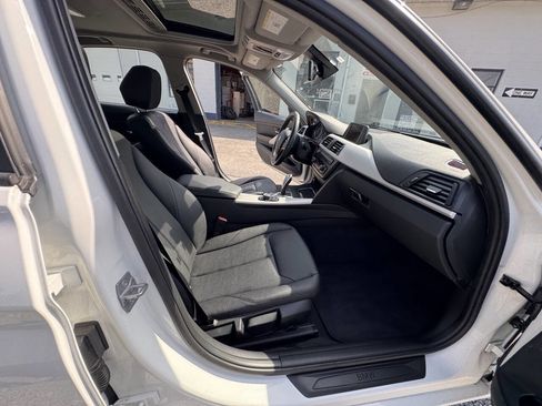 Used 2014 BMW 320i xDrive 320i xDrive AWD 4dr Sedan image 52