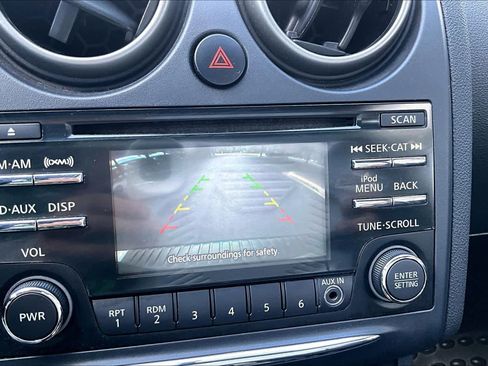 Used 2012 Nissan Rogue SV AWD/4WD image 26