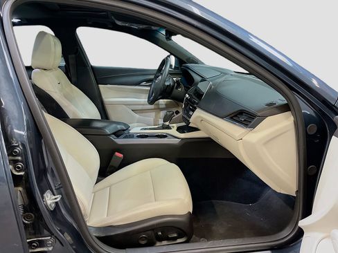 Used 2025 Cadillac CT4 Premium Luxury RWD image 30