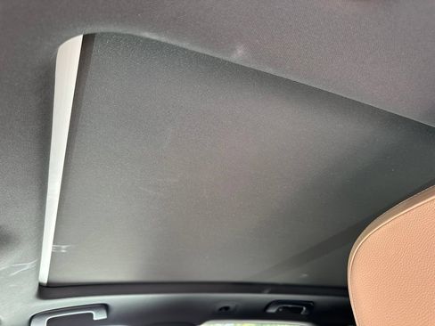 Certified 2022 Porsche Cayenne AWD/4WD image 21