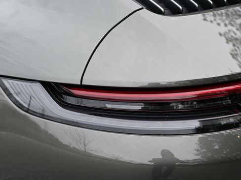 Certified 2021 Porsche 911 Carrera 4S image 17